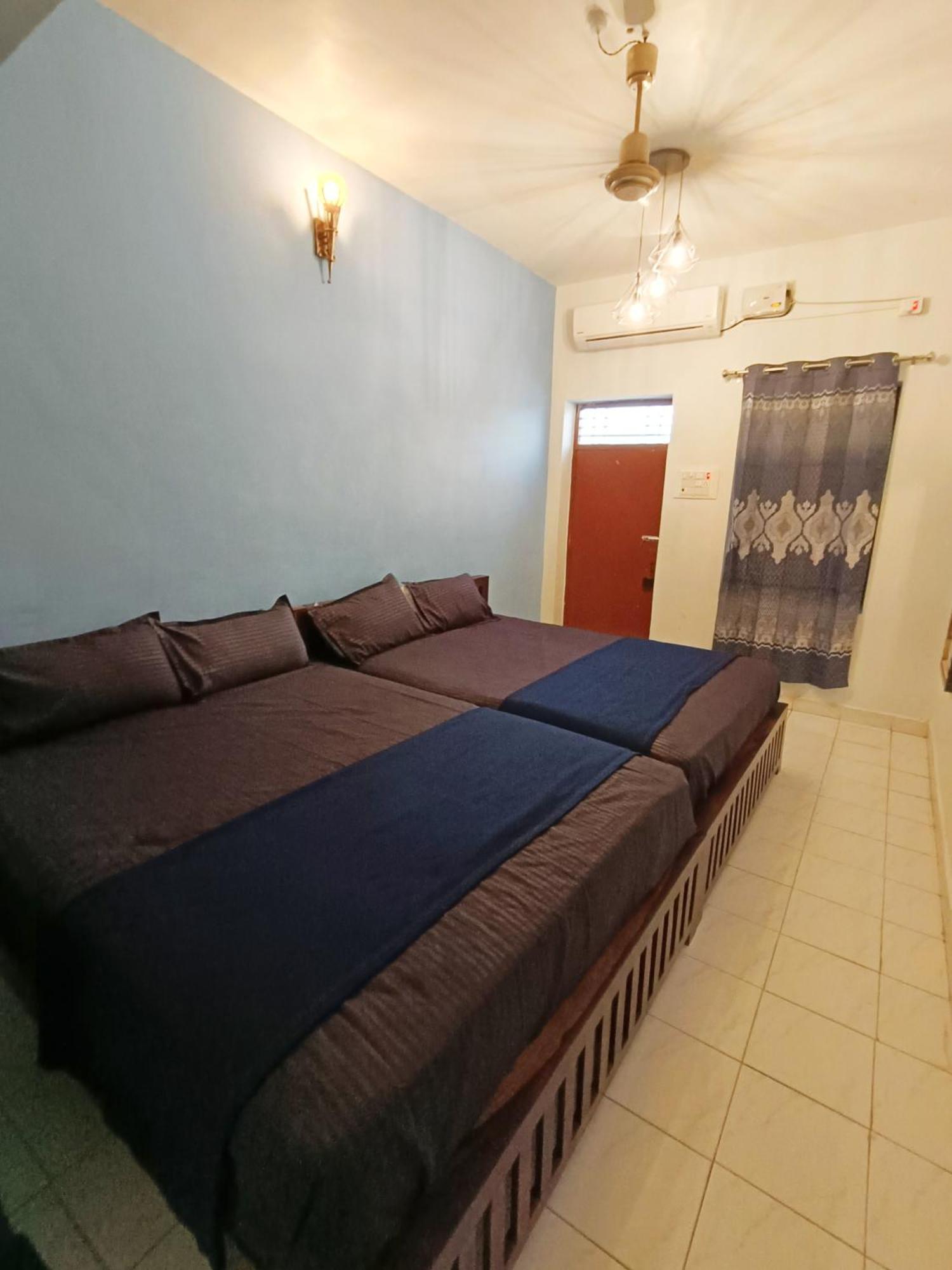 Omkara - The Fives Guest House Tiruvannāmalai Cameră foto